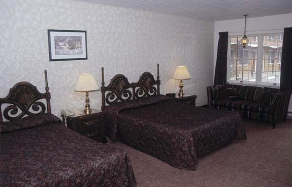 Ivy Rose Motor Inn Windsor Exterior photo