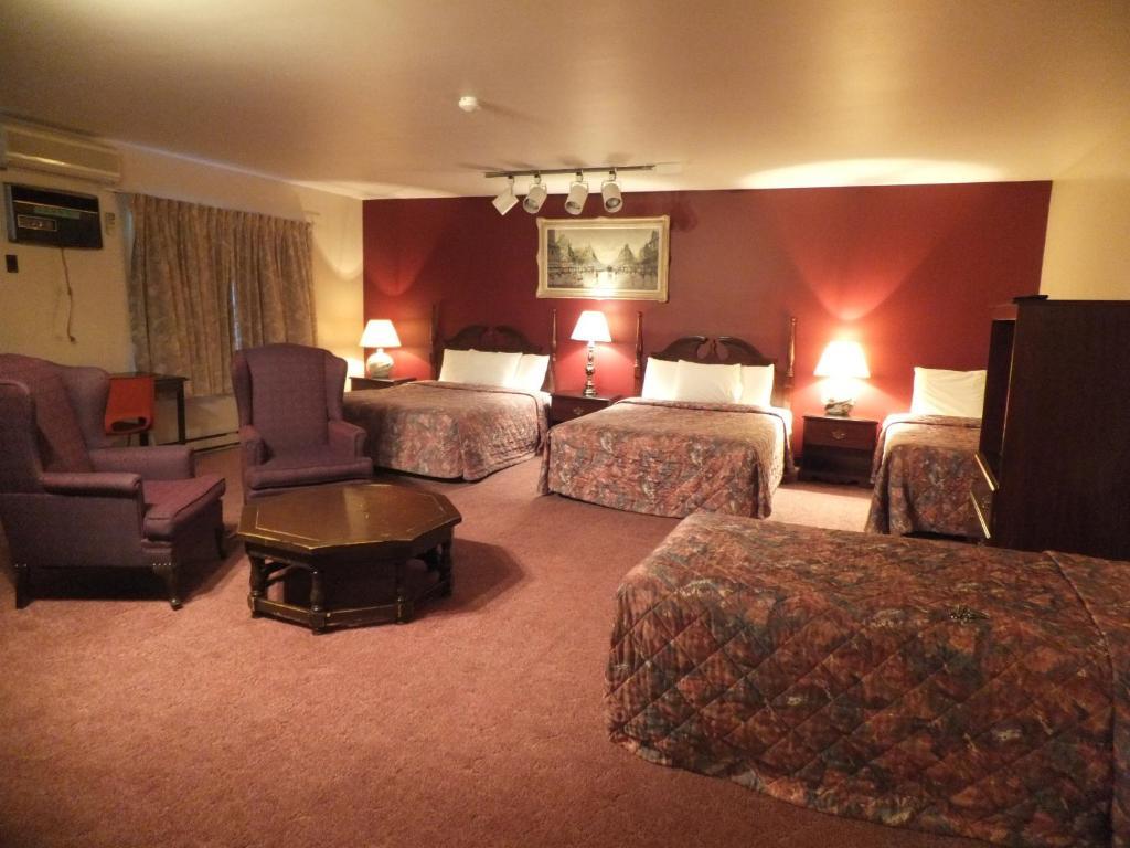 Ivy Rose Motor Inn Windsor Exterior photo