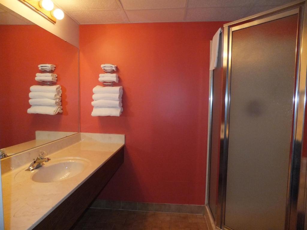 Ivy Rose Motor Inn Windsor Exterior photo